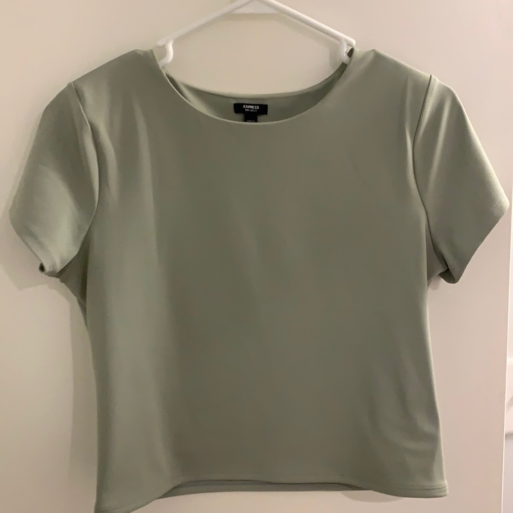 Express Body Contour 90's Cropped Tee High Compression Matte